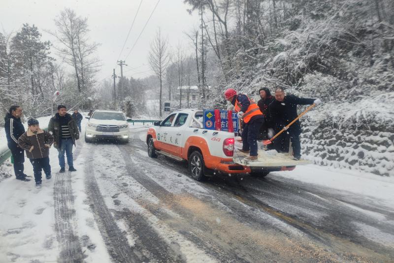 以雪為令，聞雪而動丨路橋集團彰顯國企擔當